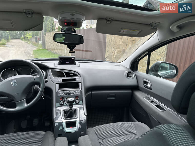 Микровэн Peugeot 5008 2009 в Луцке