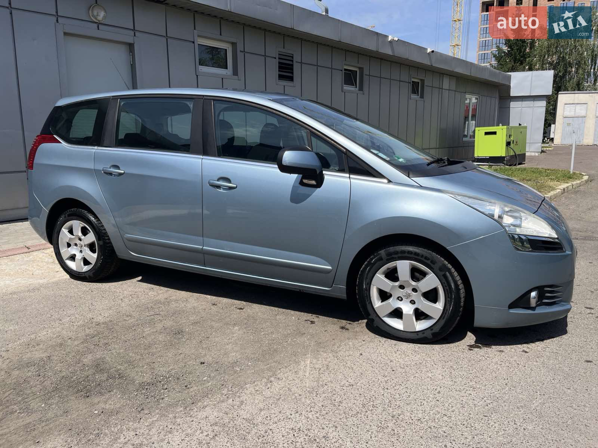 2010 Peugeot 5008 - мініатюра 4