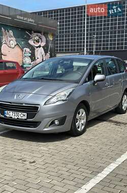 Мікровен Peugeot 5008 2015 в Луцьку