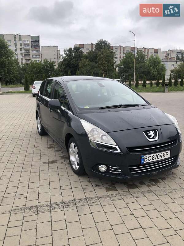 Мікровен Peugeot 5008 2010 в Дрогобичі
