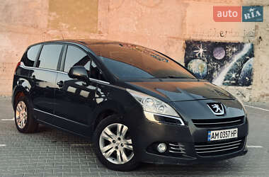 Мікровен Peugeot 5008 2012 в Тернополі