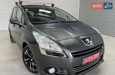 Мікровен Peugeot 5008 2011 в Стрию
