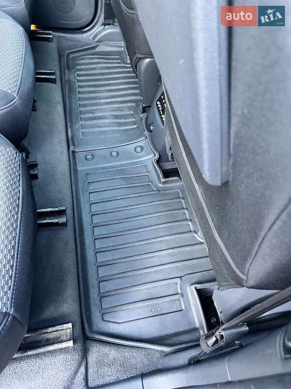 Микровэн Peugeot 5008 2010 в Харькове фото 62 Микровэн Peugeot 5008 2010 в Харькове