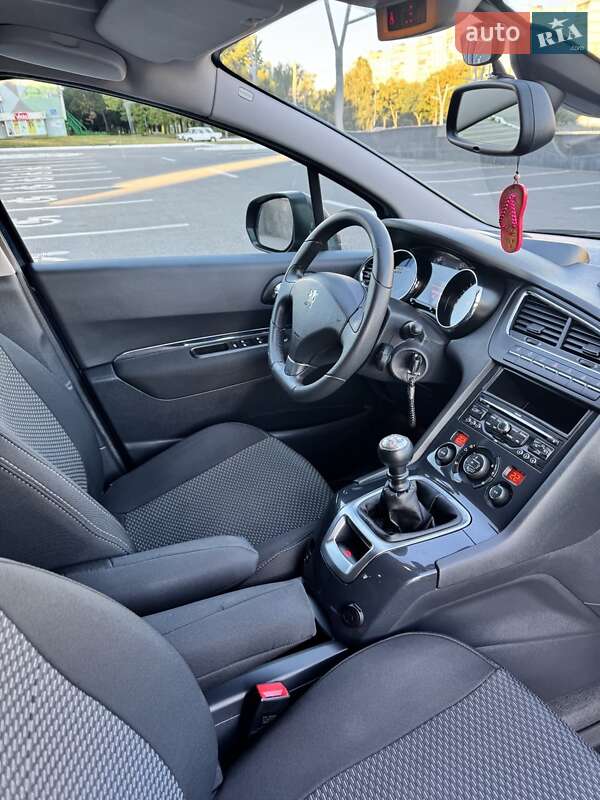 Микровэн Peugeot 5008 2010 в Харькове фото 95 Микровэн Peugeot 5008 2010 в Харькове