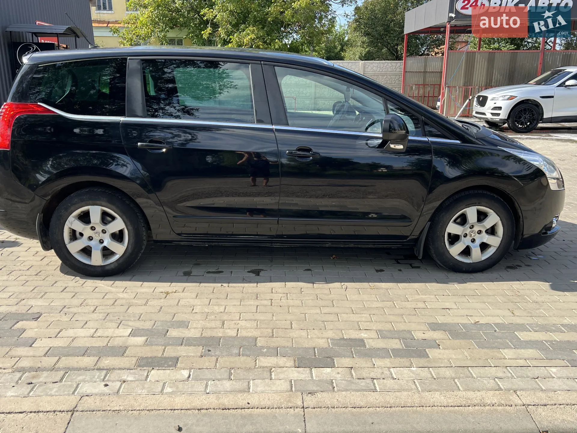 2011 Peugeot 5008 - мініатюра 7