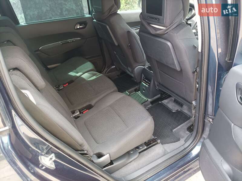 Мікровен Peugeot 5008 2015 в Бродах фото 62 Мікровен Peugeot 5008 2015 в Бродах