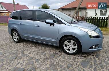 Микровэн Peugeot 5008 2009 в Старой Выжевке