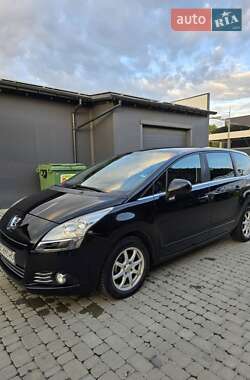 Микровэн Peugeot 5008 2010 в Львове