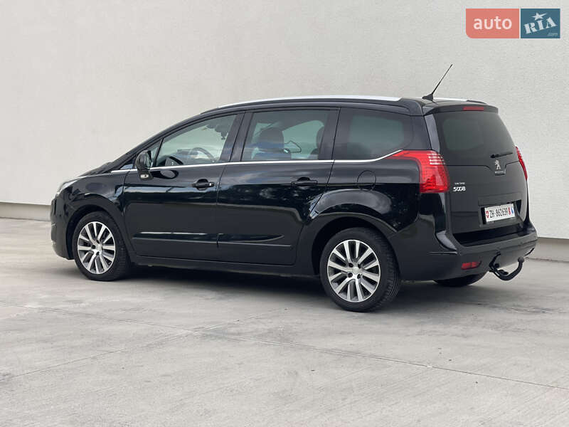 Мікровен Peugeot 5008 2015 в Луцьку