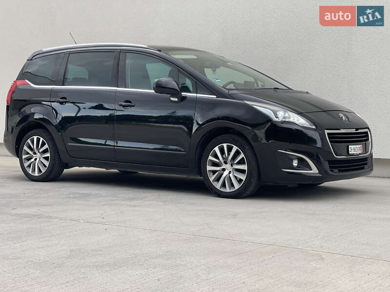 Мікровен Peugeot 5008 2015 в Луцьку