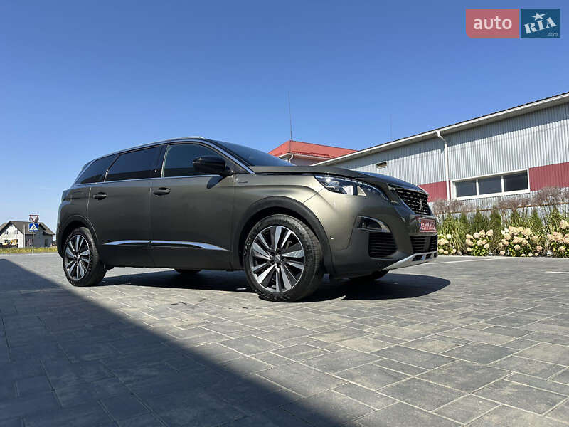 Позашляховик / Кросовер Peugeot 5008 2018 в Луцьку