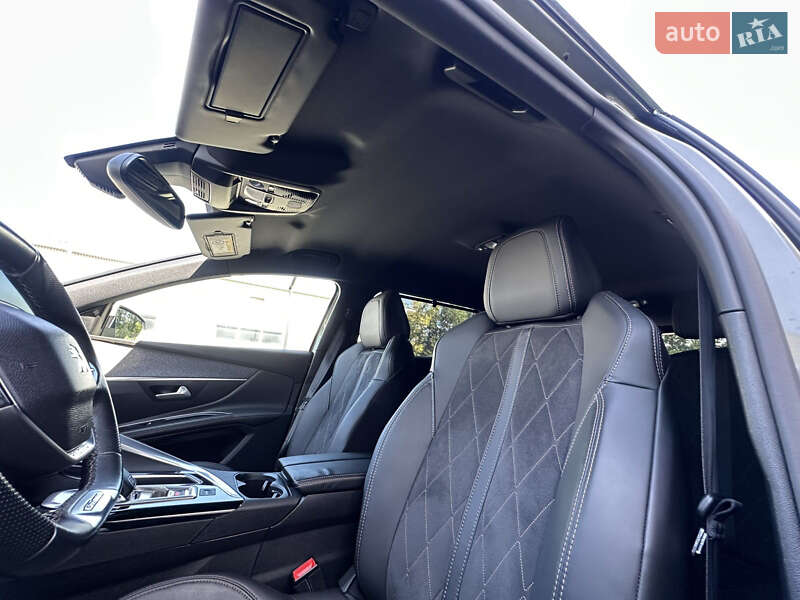 Позашляховик / Кросовер Peugeot 5008 2018 в Луцьку