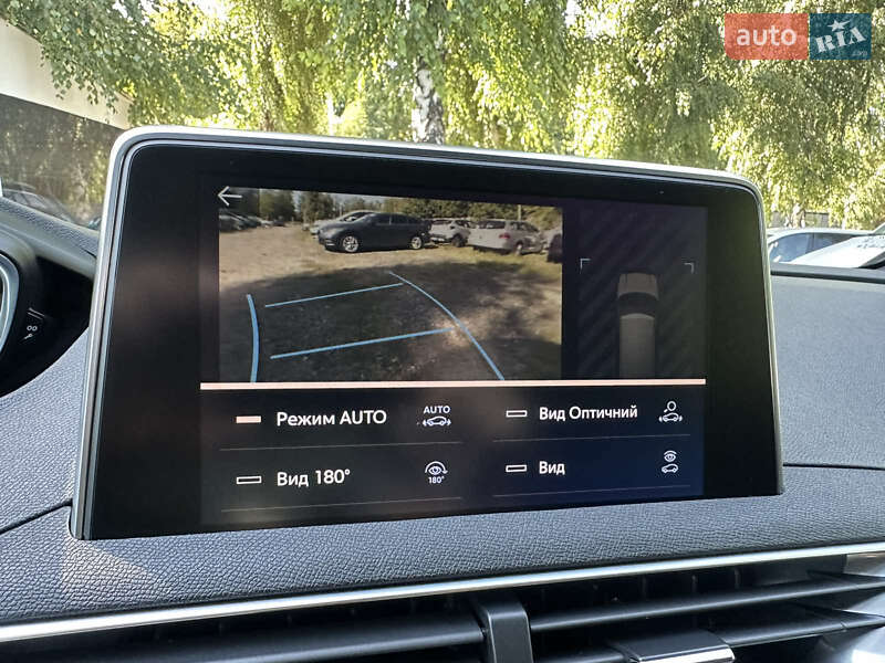 Позашляховик / Кросовер Peugeot 5008 2018 в Луцьку