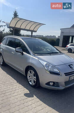 Мікровен Peugeot 5008 2011 в Тернополі