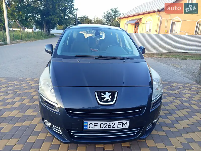 Peugeot 5008 2012
