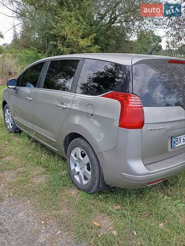 Мікровен Peugeot 5008 2009 в Хмельницькому