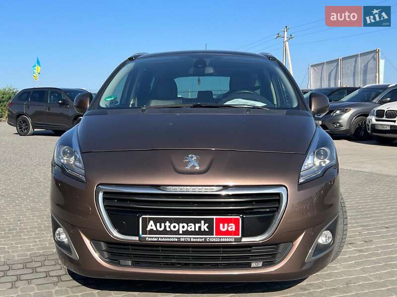 Микровэн Peugeot 5008 2014 в Львове