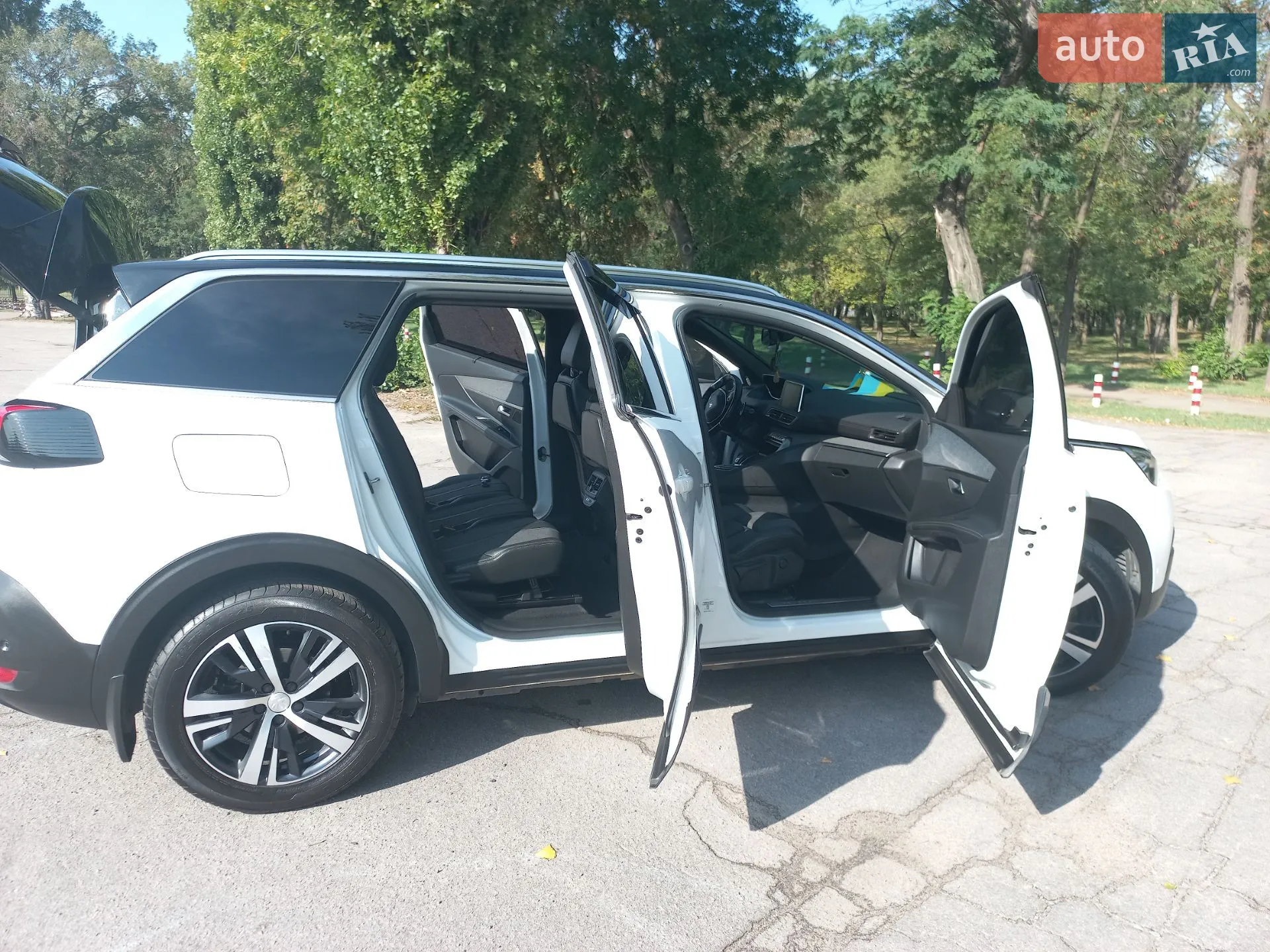 2019 Peugeot 5008 - мініатюра 8