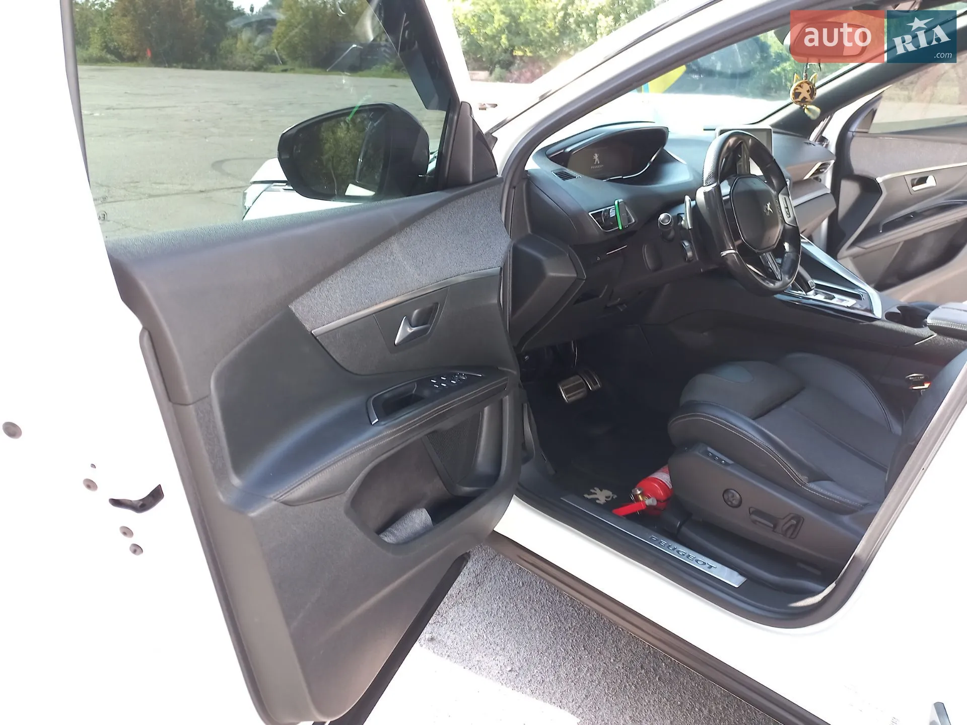 2019 Peugeot 5008 - мініатюра 13