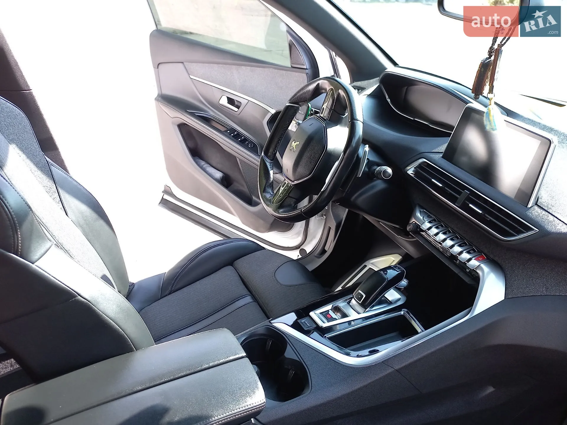2019 Peugeot 5008 - мініатюра 19