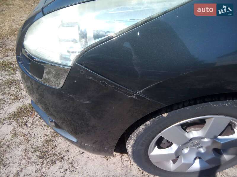 Мікровен Peugeot 5008 2010 в Києві