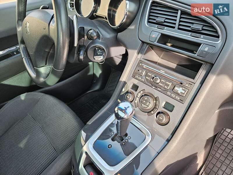 Мікровен Peugeot 5008 2012 в Житомирі