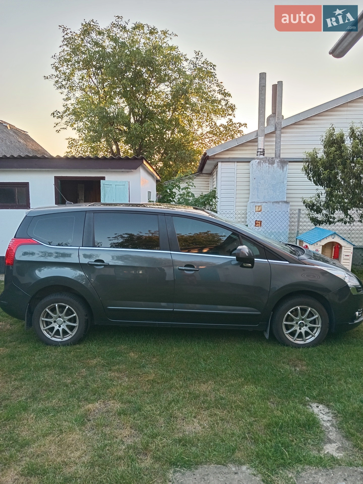 2013 Peugeot 5008 - фото 1