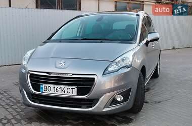 Микровэн Peugeot 5008 2015 в Тальном