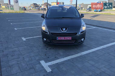 Мікровен Peugeot 5008 2010 в Луцьку
