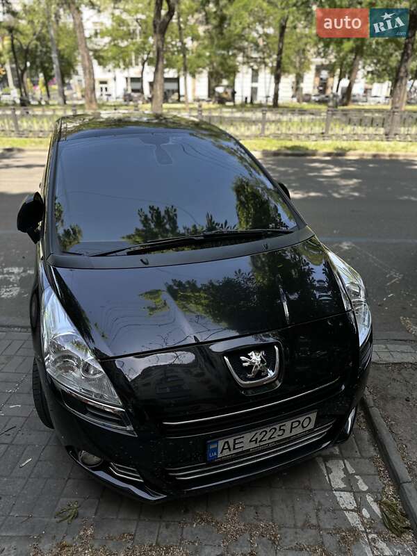 Мікровен Peugeot 5008 2010 в Дніпрі
