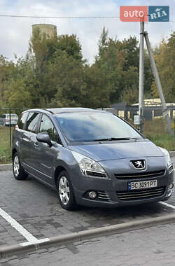 Микровэн Peugeot 5008 2011 в Василькове