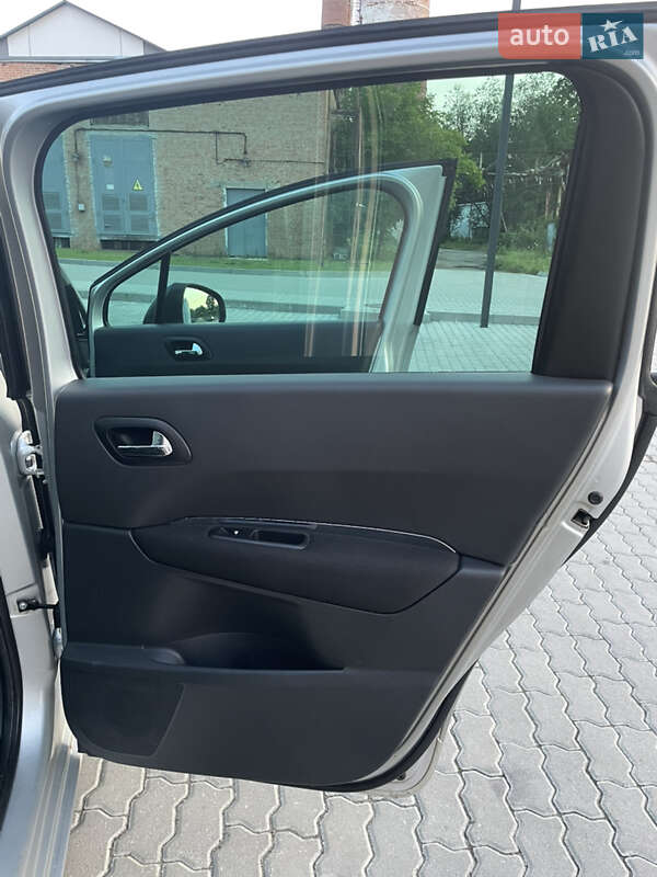 Мікровен Peugeot 5008 2010 в Бориславі фото 20 Мікровен Peugeot 5008 2010 в Бориславі