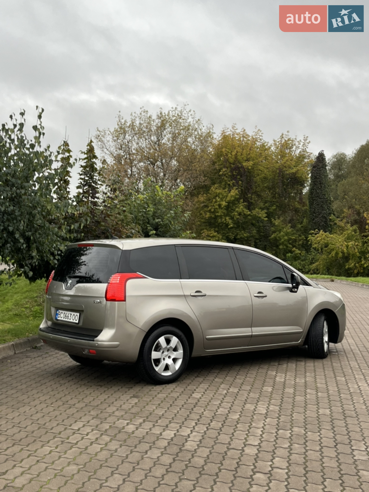 2010 Peugeot 5008 - мініатюра 7