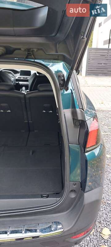 Позашляховик / Кросовер Peugeot 5008 2019 в Львові