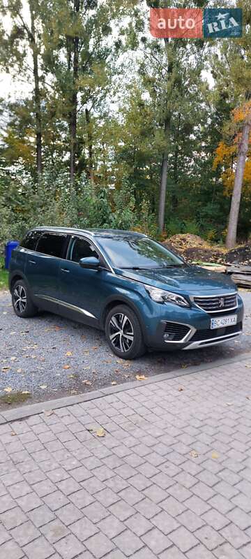 Позашляховик / Кросовер Peugeot 5008 2019 в Львові