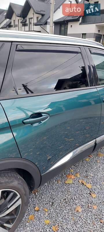 Позашляховик / Кросовер Peugeot 5008 2019 в Львові