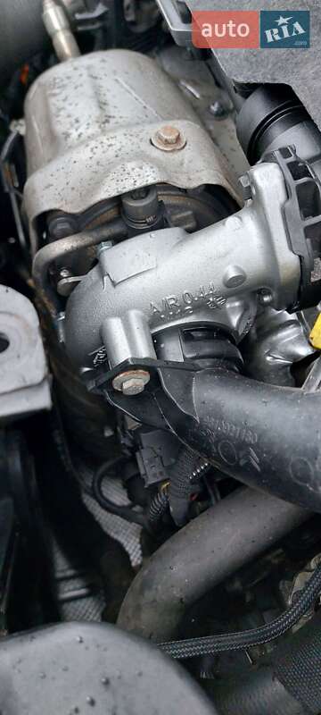 Позашляховик / Кросовер Peugeot 5008 2019 в Львові