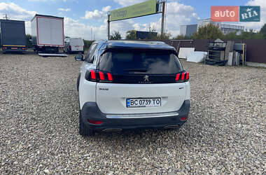Внедорожник / Кроссовер Peugeot 5008 2017 в 