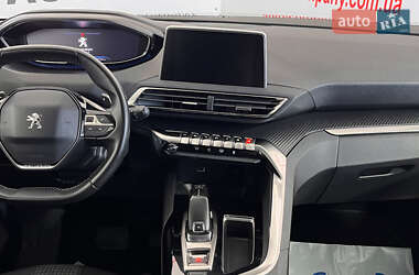 Внедорожник / Кроссовер Peugeot 5008 2019 в 