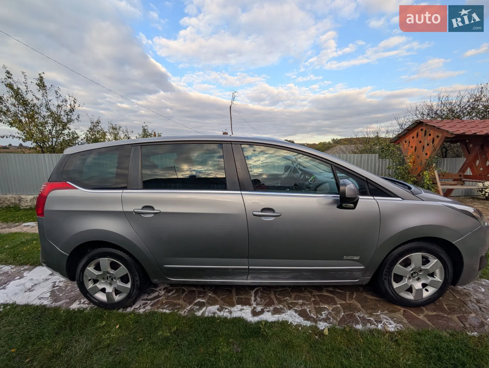 2014 Peugeot 5008 - мініатюра 3