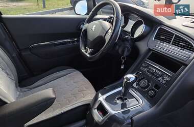 Микровэн Peugeot 5008 2010 в 
