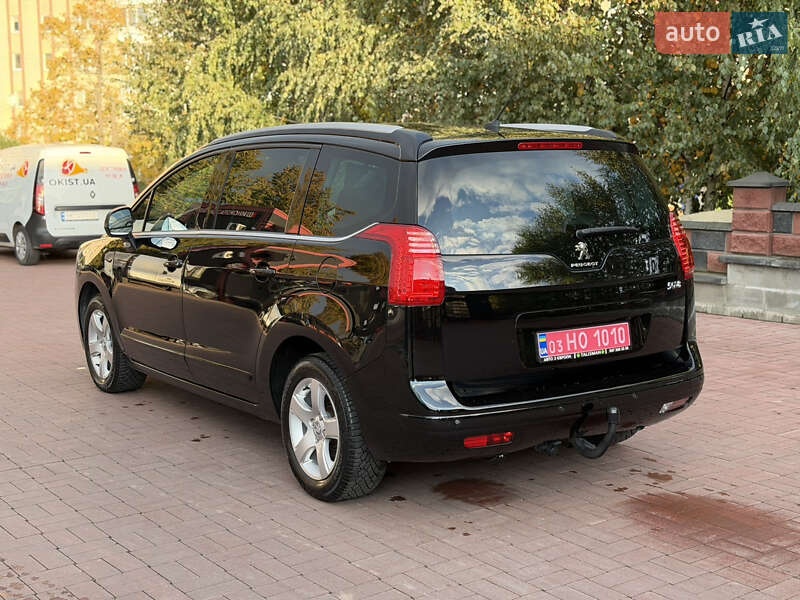 Микровэн Peugeot 5008 2014 в Ровно