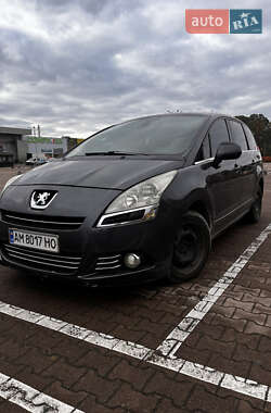 Микровэн Peugeot 5008 2009 в Житомире
