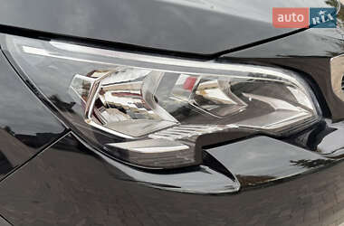 Внедорожник / Кроссовер Peugeot 5008 2020 в 
