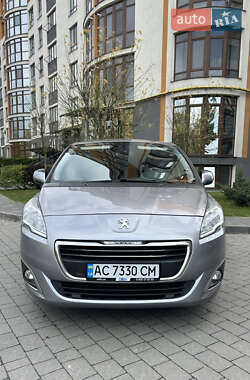 Микровэн Peugeot 5008 2015 в Ивано-Франковске