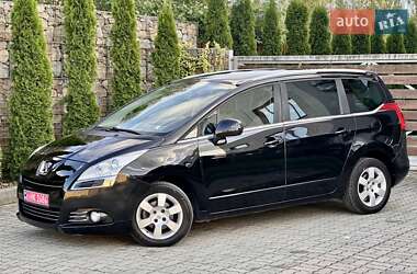 Микровэн Peugeot 5008 2012 в 