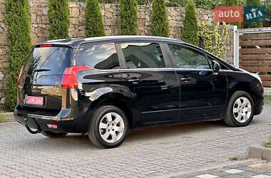 Микровэн Peugeot 5008 2012 в 