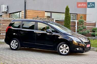 Микровэн Peugeot 5008 2012 в 
