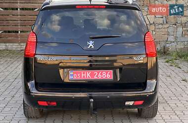 Микровэн Peugeot 5008 2012 в 