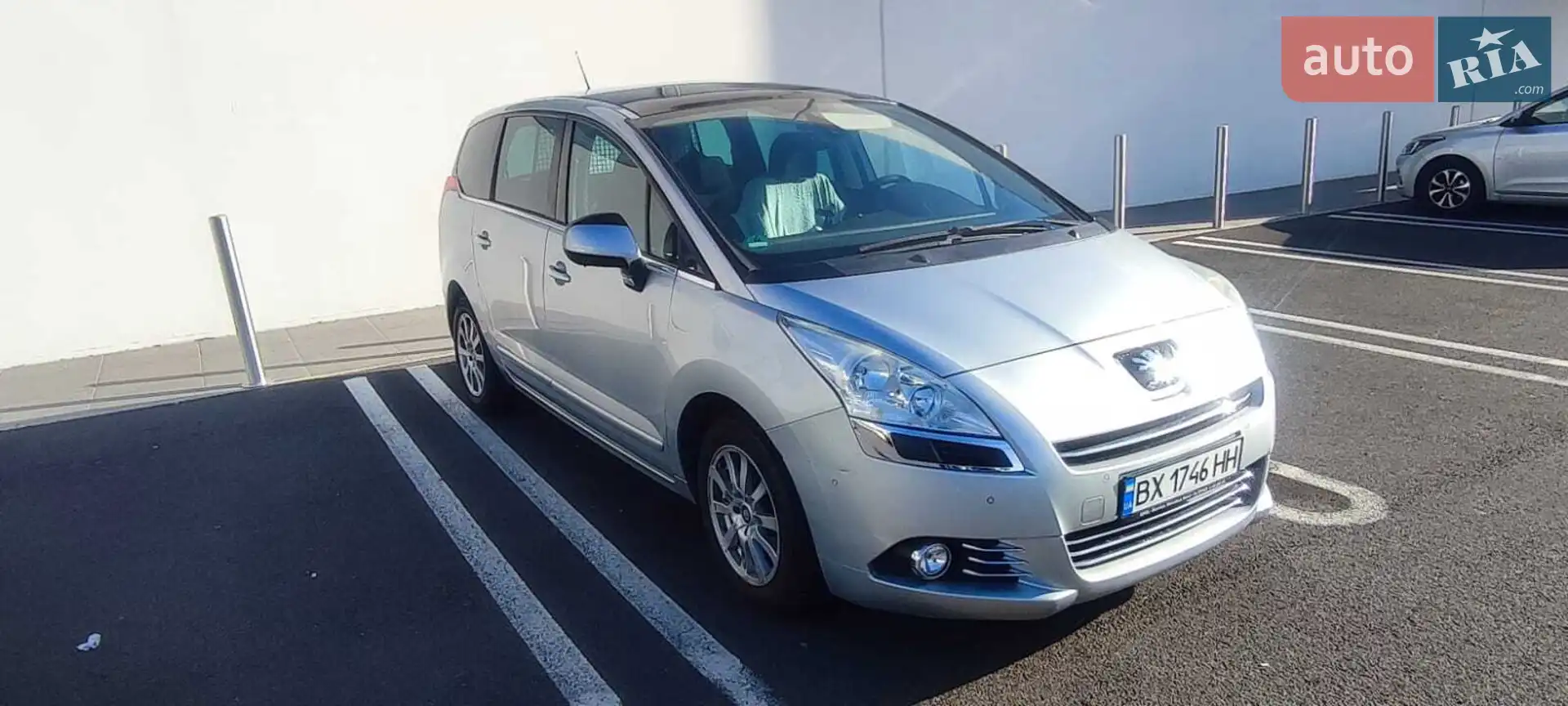 2010 Peugeot 5008 - фото 1
